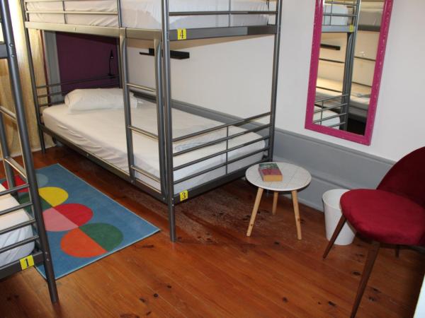 By Doors Hostel : photo 3 de la chambre lit simple dans dortoir de 4 lits