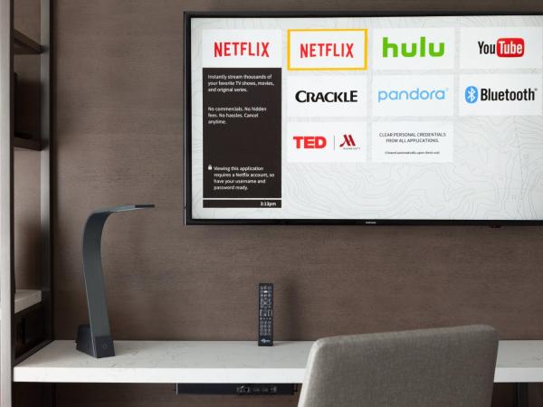 Marriott Orlando Airport Lakeside : photo 4 de la chambre chambre lit king-size