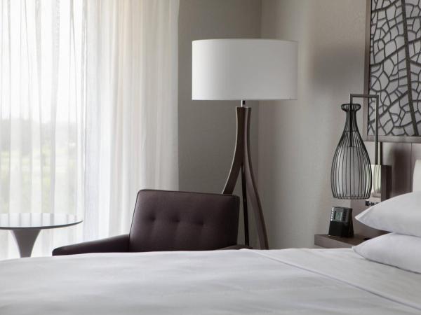 Marriott Orlando Airport Lakeside : photo 4 de la chambre chambre avec 2 lits queen-size - vue sur lac