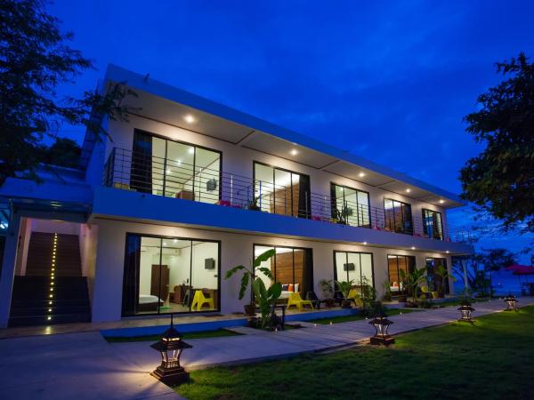 Paradise Resort Phi Phi-SHA Plus : photo 1 de la chambre appartement moderne thaï