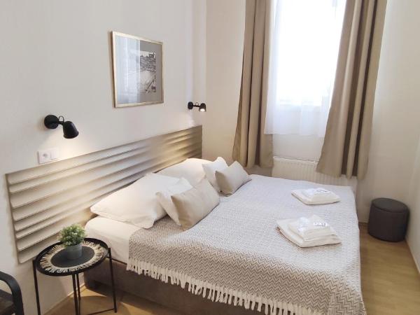 Budapest Csaszar Hotel : photo 1 de la chambre chambre double ou lits jumeaux