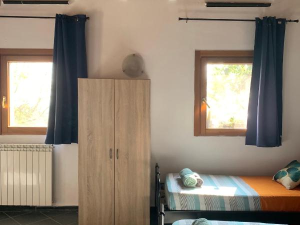 Glamping Montecontessa by SMART-HOME, Monolocali : photo 1 de la chambre studio avec vue sur jardin