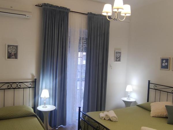 Anthea : photo 3 de la chambre chambre lits jumeaux avec balcon