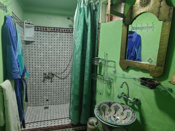 Ryad Zahrat Fes : photo 10 de la chambre chambre lit king-size deluxe