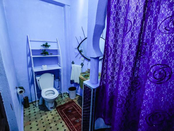 Ryad Zahrat Fes : photo 10 de la chambre chambre double avec salle de bains privative