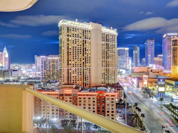 Lucky Gem Penthouse Suite MGM Signature, Balcony Strip View 3505 : photo 3 de la chambre suite - vue sur ville