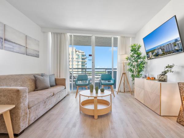 Beach Apartments by Avi Real Estate : photo 4 de la chambre appartement - vue sur mer