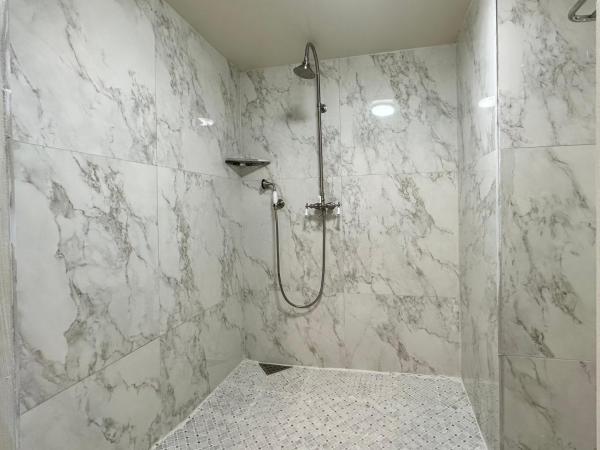 Amethyst Garden : photo 4 de la chambre suite supérieure lit king-size