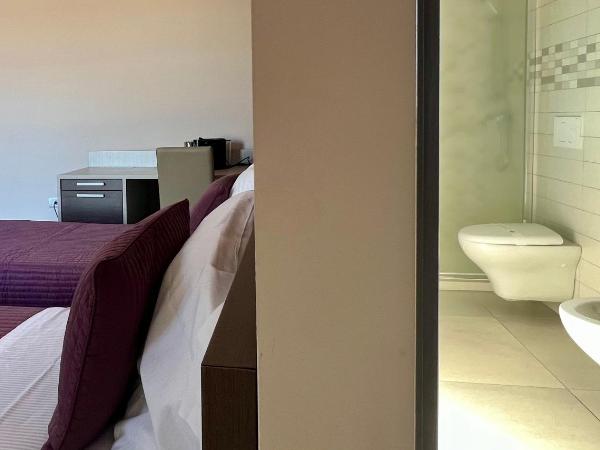 Jogo Rooms : photo 1 de la chambre chambre double ou lits jumeaux deluxe avec balcon