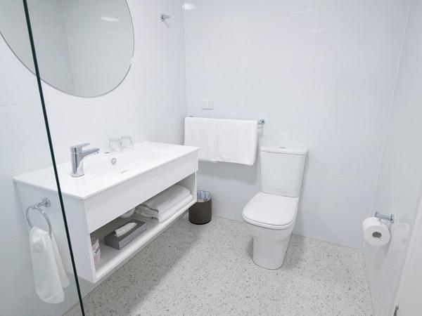 Southend Hotel : photo 9 de la chambre chambre triple supérieure