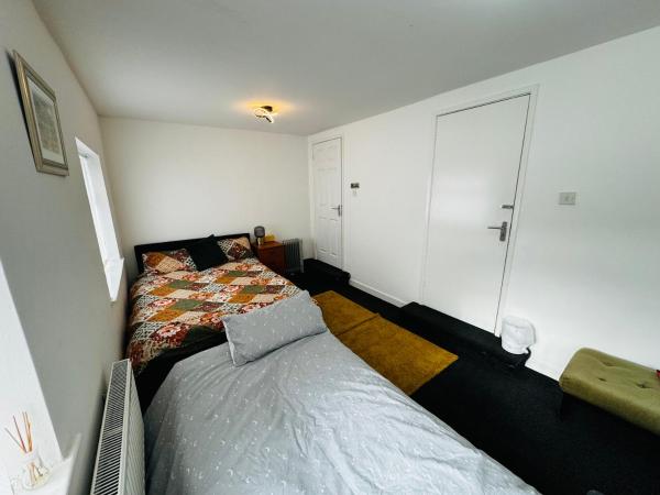 Liberty Inn Room with sharing toilet and kitchen : photo 2 de la chambre chambre double avec salle de bains commune