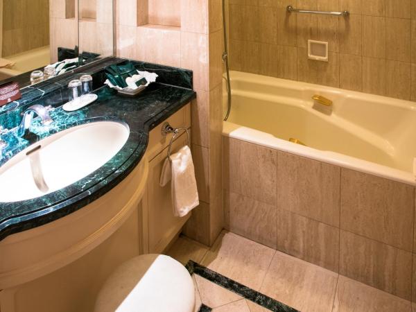 Rihga Royal Hotel Tokyo : photo 3 de la chambre chambre lits jumeaux de luxe - non-fumeurs 