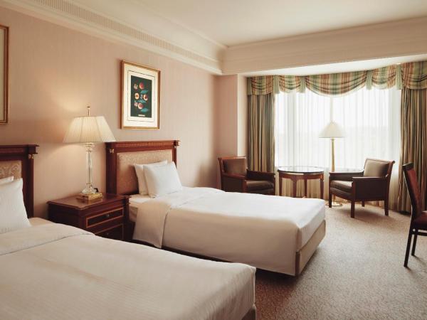 Rihga Royal Hotel Tokyo : photo 5 de la chambre executive floor - luxury twin room - non-smoking - free access to gym & pool with breakfast