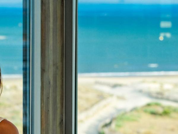 Thalazur Port-Camargue - Hotel & Spa : photo 5 de la chambre chambre double - vue latérale sur mer