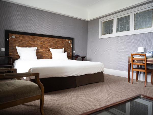 Le Grand Hotel : photo 2 de la chambre suite junior familiale (2 adultes + 2 enfants)