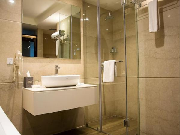 Barsana Boutique Hotel - Pure vegetarian : photo 4 de la chambre suite