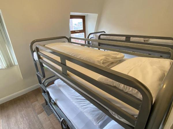 Gogartys Temple Bar Hostel : photo 2 de la chambre lit dans un dortoir de 4 lits