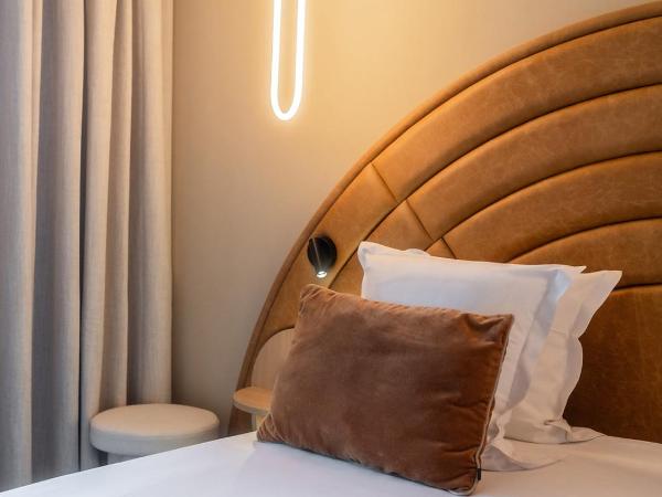 Fahrenheit Seven Courchevel : photo 3 de la chambre suite junior avec balcon