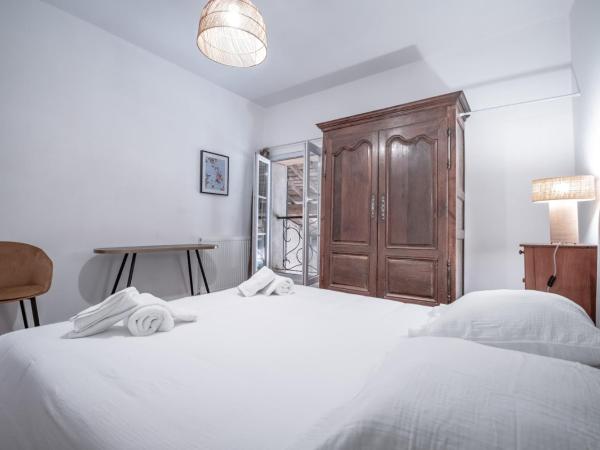 Gîte du chemin des Dames : photo 6 de la chambre chambre lit queen-size 