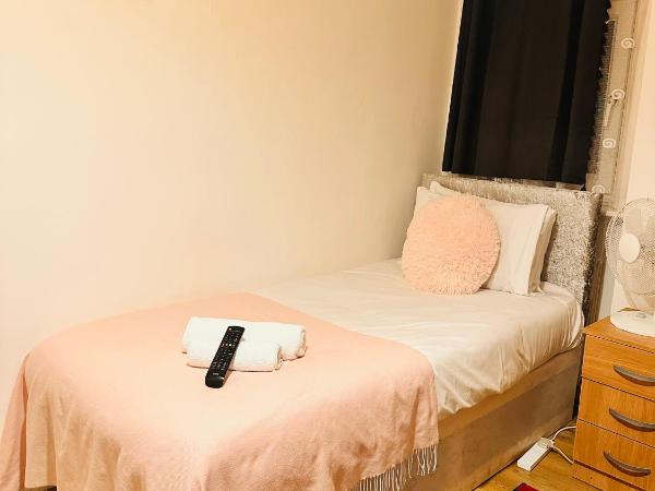 Victorian Woods BnB : photo 2 de la chambre chambre simple avec salle de bains commune