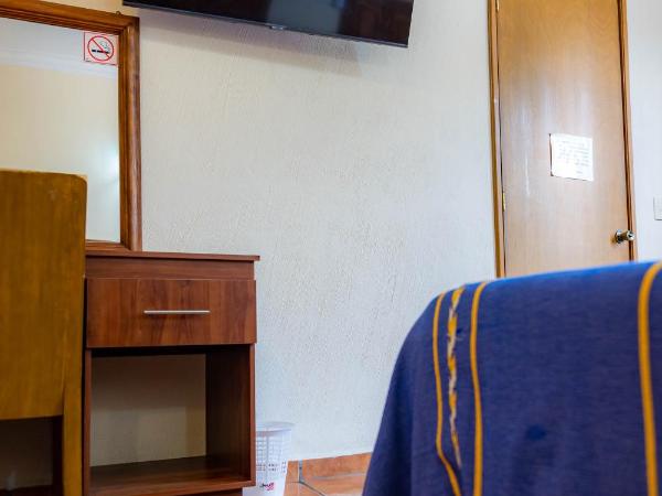 Hotel el Carmen : photo 10 de la chambre chambre lits jumeaux