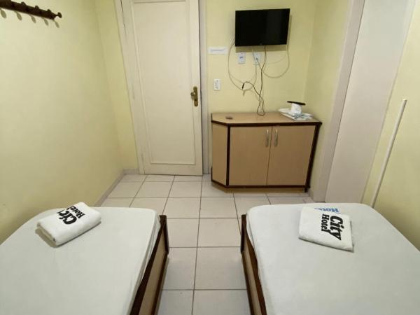 City Hotel, Curitiba : photo 3 de la chambre chambre lits jumeaux