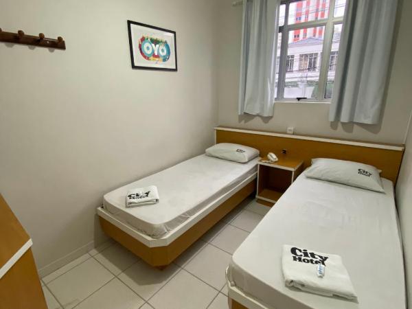 City Hotel, Curitiba : photo 2 de la chambre chambre lits jumeaux