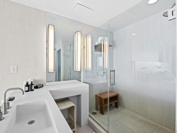 The Luxurious W hotel Residence Beachfront Condo Sanctuary Fort Lauderdale : photo 9 de la chambre appartement - vue sur mer