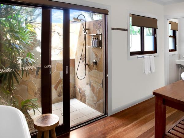 Away Guesthouse- Away on Shirley Lane : photo 4 de la chambre chambre double - vue sur parc