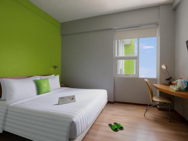 Whiz Hotel Malioboro Yogyakarta : photo 8 de la chambre chambre double