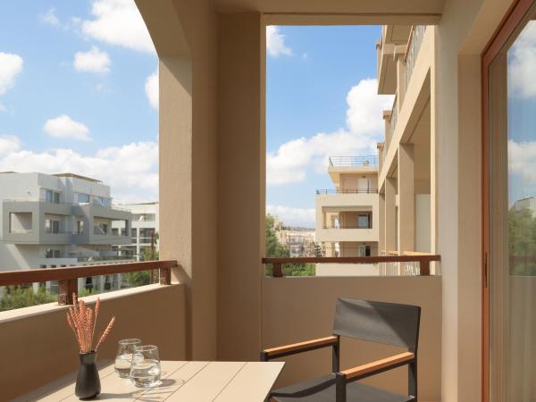 Theartemis Palace : photo 4 de la chambre chambre familiale