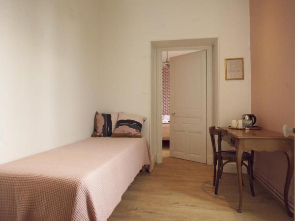 Maison Saint James : photo 5 de la chambre suite - vue sur jardin