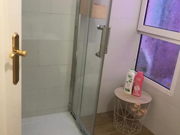 Habitación Apartamento Suite Papillon : photo 1 de la chambre chambre double - vue sur jardin