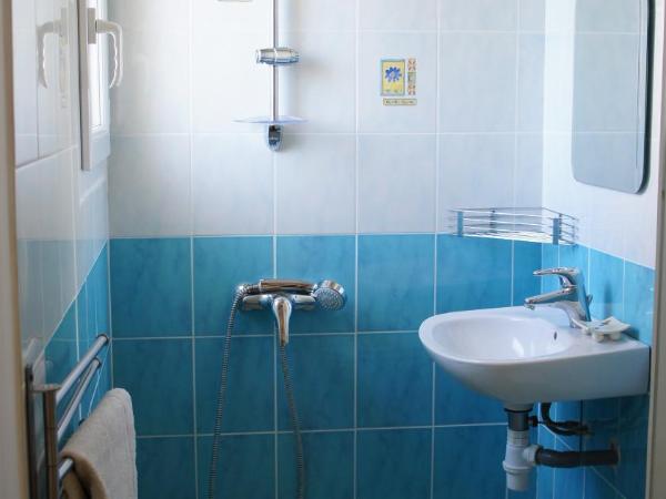 Chambre d'hôtes Ananda : photo 9 de la chambre chambre double avec terrasse