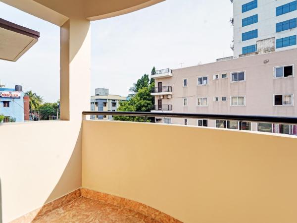 Collection O Senthamizh Residency : photo 3 de la chambre chambre double standard