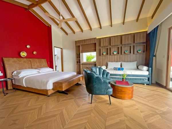 Joy Island Maldives All Inclusive Resort : photo 5 de la chambre beach suite with sunset view