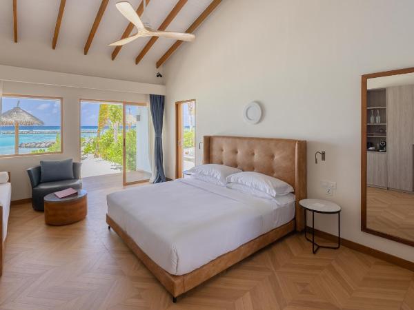 Joy Island Maldives All Inclusive Resort : photo 4 de la chambre villa de plage familiale