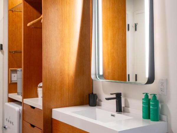 The Myriad Hotel : photo 2 de la chambre chambre double