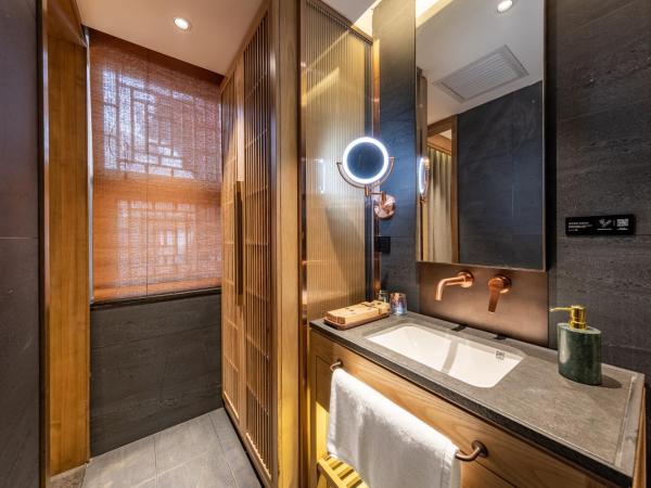 北京悦明元星空白塔景观四合院民宿 : photo 8 de la chambre chambre double supérieure - vue sur cour