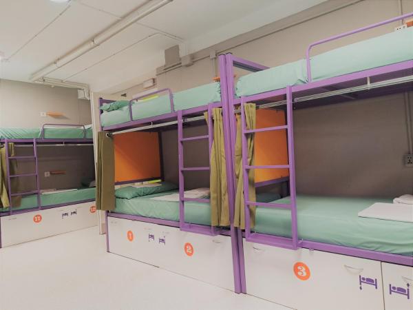 Scout Madrid Hostel : photo 3 de la chambre lit superposé dans dortoir mixte