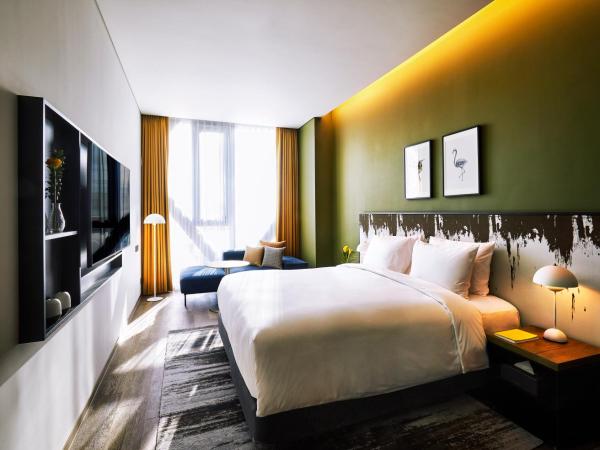 voco Seoul Gangnam, an IHG Hotel : photo 2 de la chambre chambre lit king-size premium avec douche