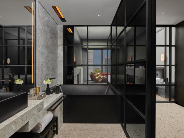 Kimpton Qiantan Shanghai, an IHG Hotel : photo 3 de la chambre essential chloe's favorite river view twin beds room