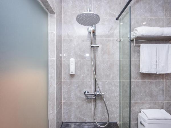 Future Shangju Hotel : photo 3 de la chambre chambre double