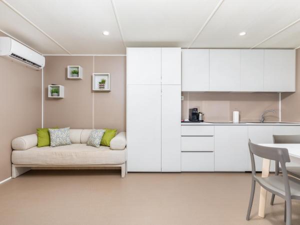 Arena Stoja Camping Homes : photo 5 de la chambre villa de camping