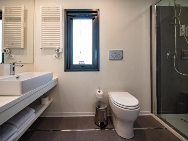 Arena Stoja Camping Homes : photo 7 de la chambre villa de camping deluxe - vue sur mer