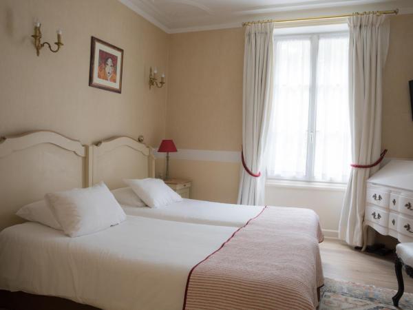 Cit'Hôtel Le Plantagenet : photo 3 de la chambre chambre lits jumeaux standard