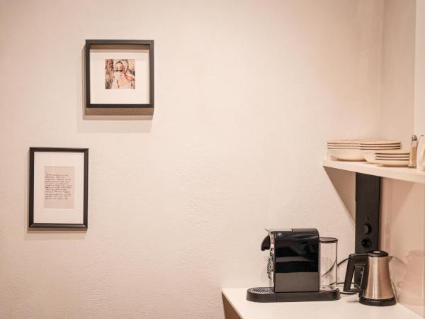 H5 Grauer Bär Studios & More : photo 10 de la chambre studio avec balcon