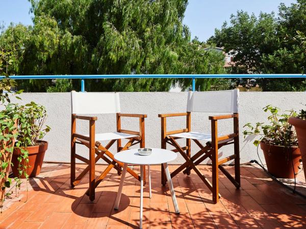 Hôtel California : photo 4 de la chambre chambre double avec terrasse - vue sur colline