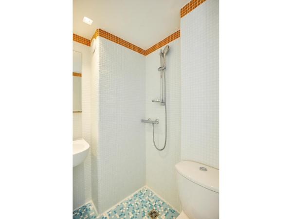 Hôtel California : photo 6 de la chambre suite - vue sur mer