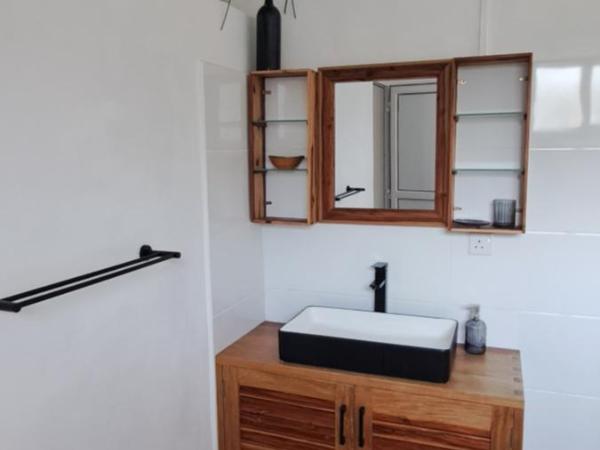 Résidence au bout du Morne : photo 10 de la chambre chambre double deluxe - vue sur mer